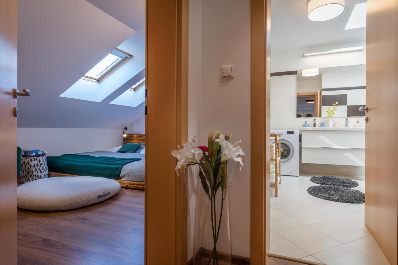 Apartmanica Residence 606 Доновали Екстериор снимка